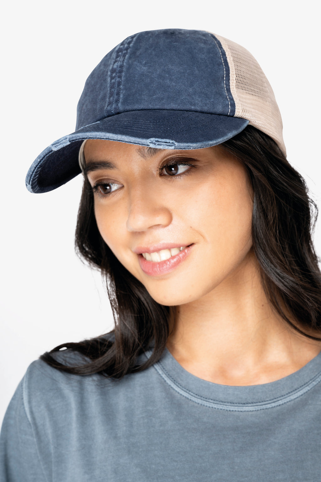 Boné trucker eco-responsável com efeito rasgado unissexo