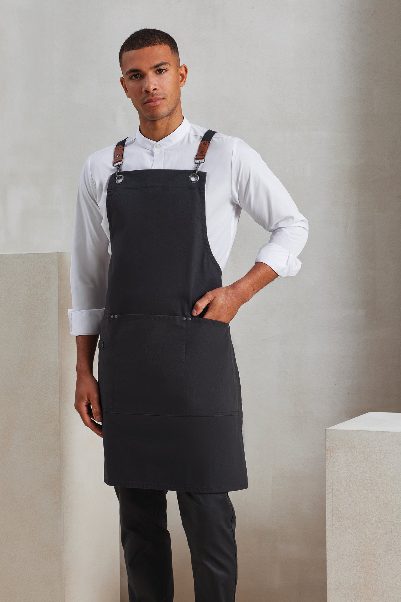 Avental de peito com alças cruzadas nas costas CLIP 'N' CLASP