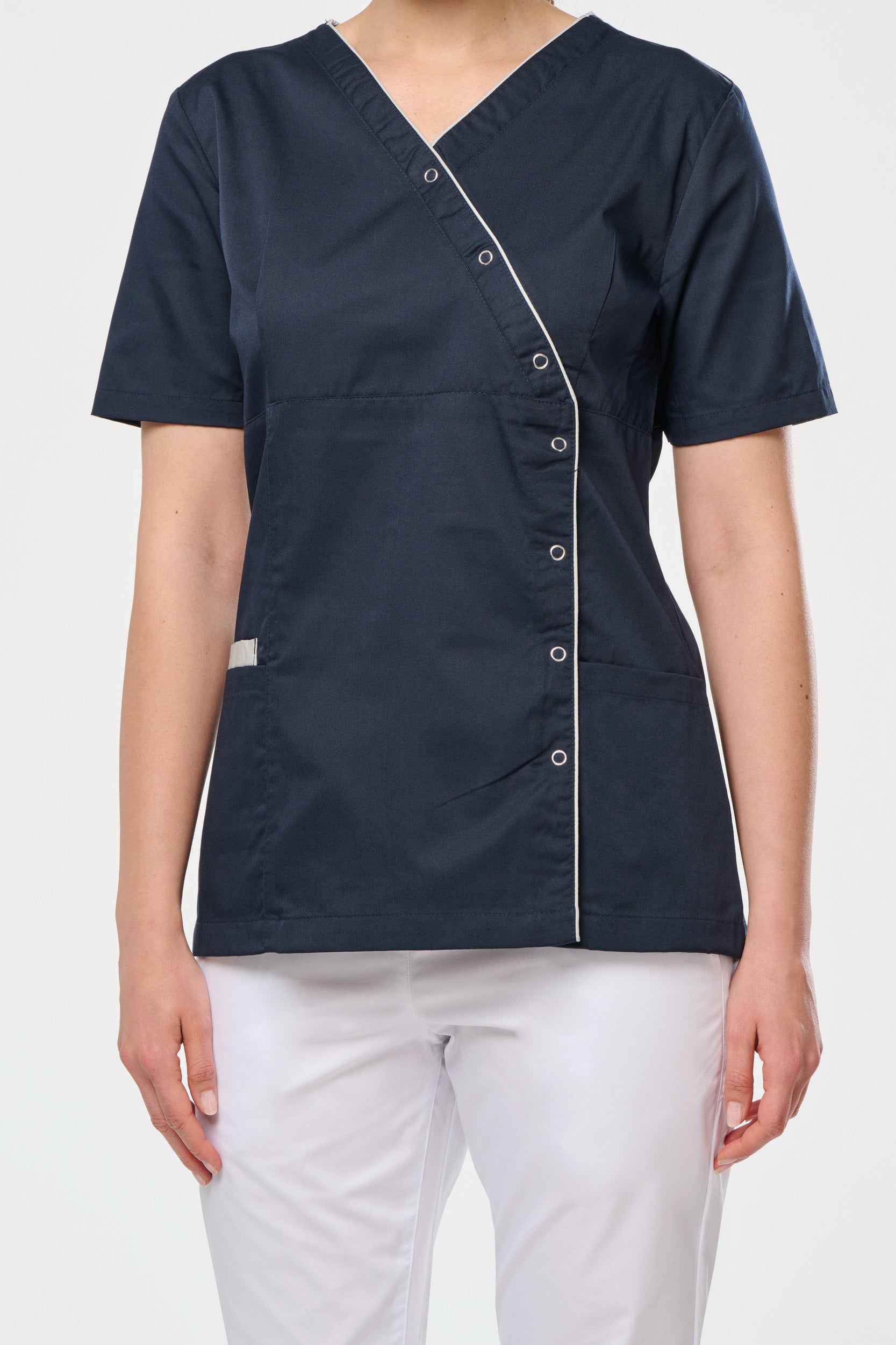 Bata poliéster/algodão com molas de pressão de senhora