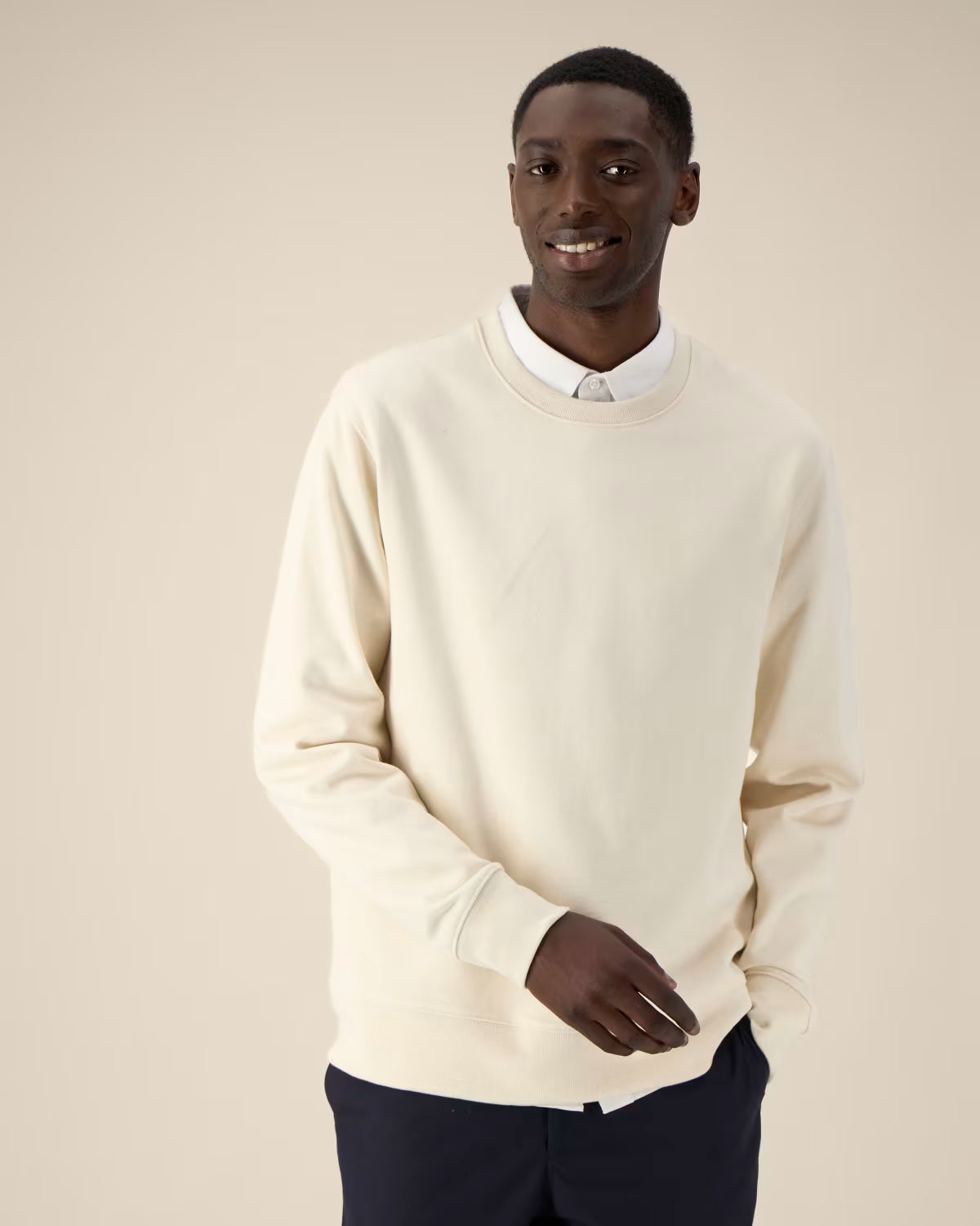 Sweatshirt Thinker unissexo em algodão reciclado