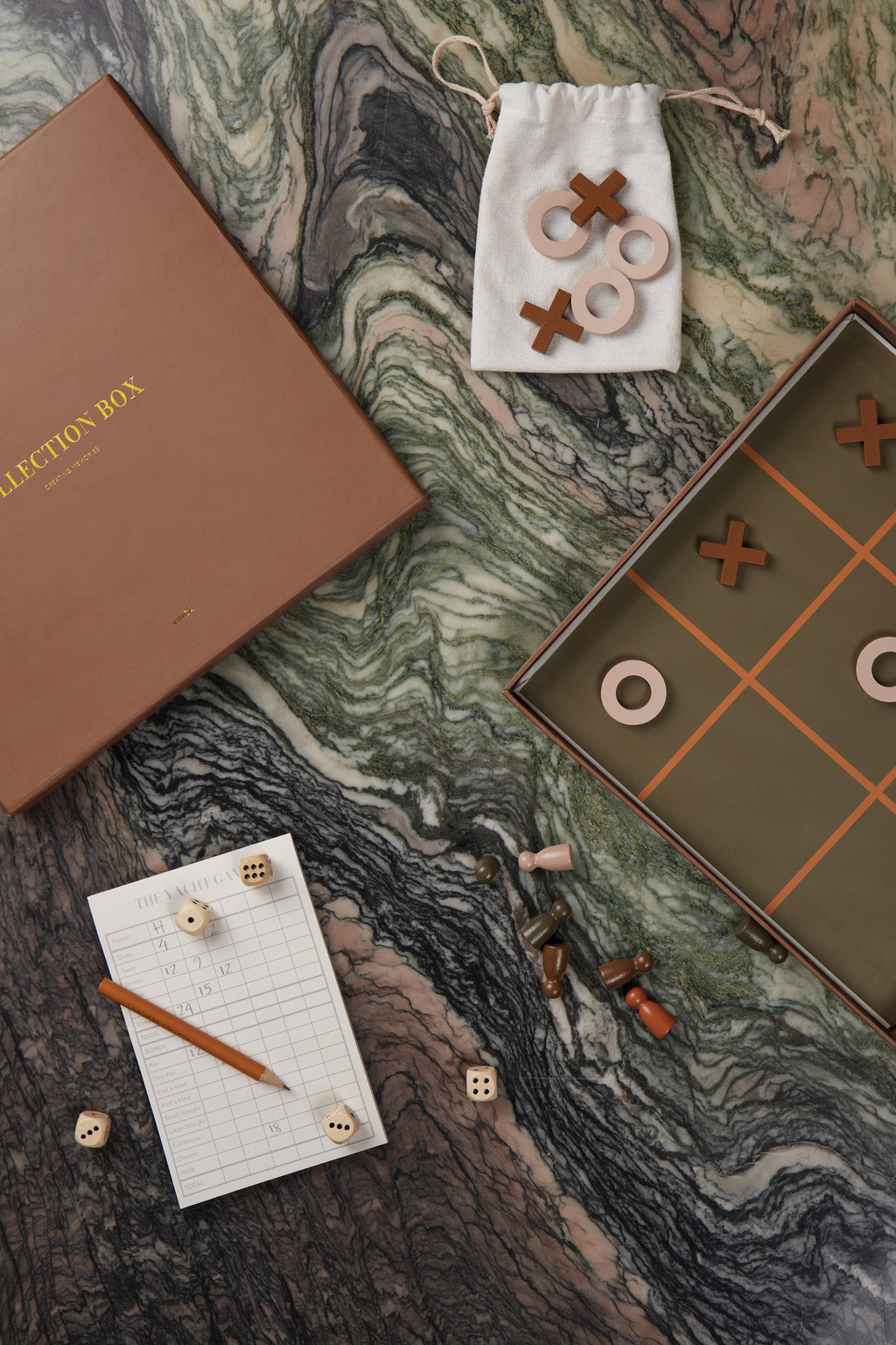 Caixa de jogos para mesa